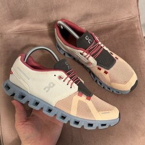 ON Cloud 5 Women’s Running Shoes 9 Ice Prairie Speed Lacing Slip On